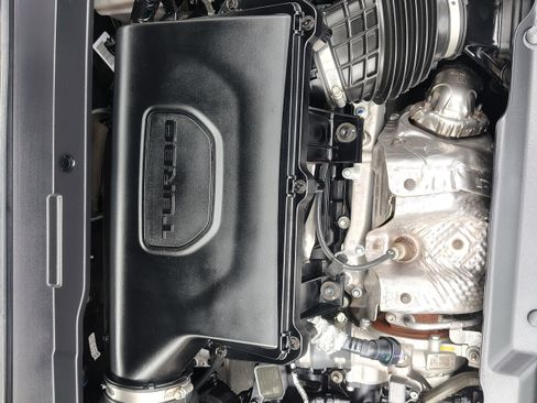 Used 2024 Jeep Compass Latitude image 14