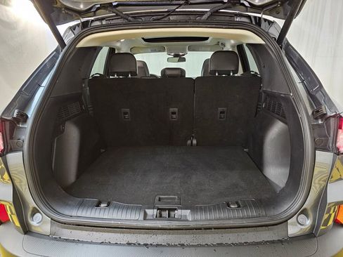 Used 2022 Ford Escape Titanium w/ Class II Trailer Tow Package AWD/4WD image 14