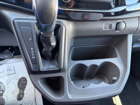Used 2024 Ford Transit 350 XLT RWD image 21