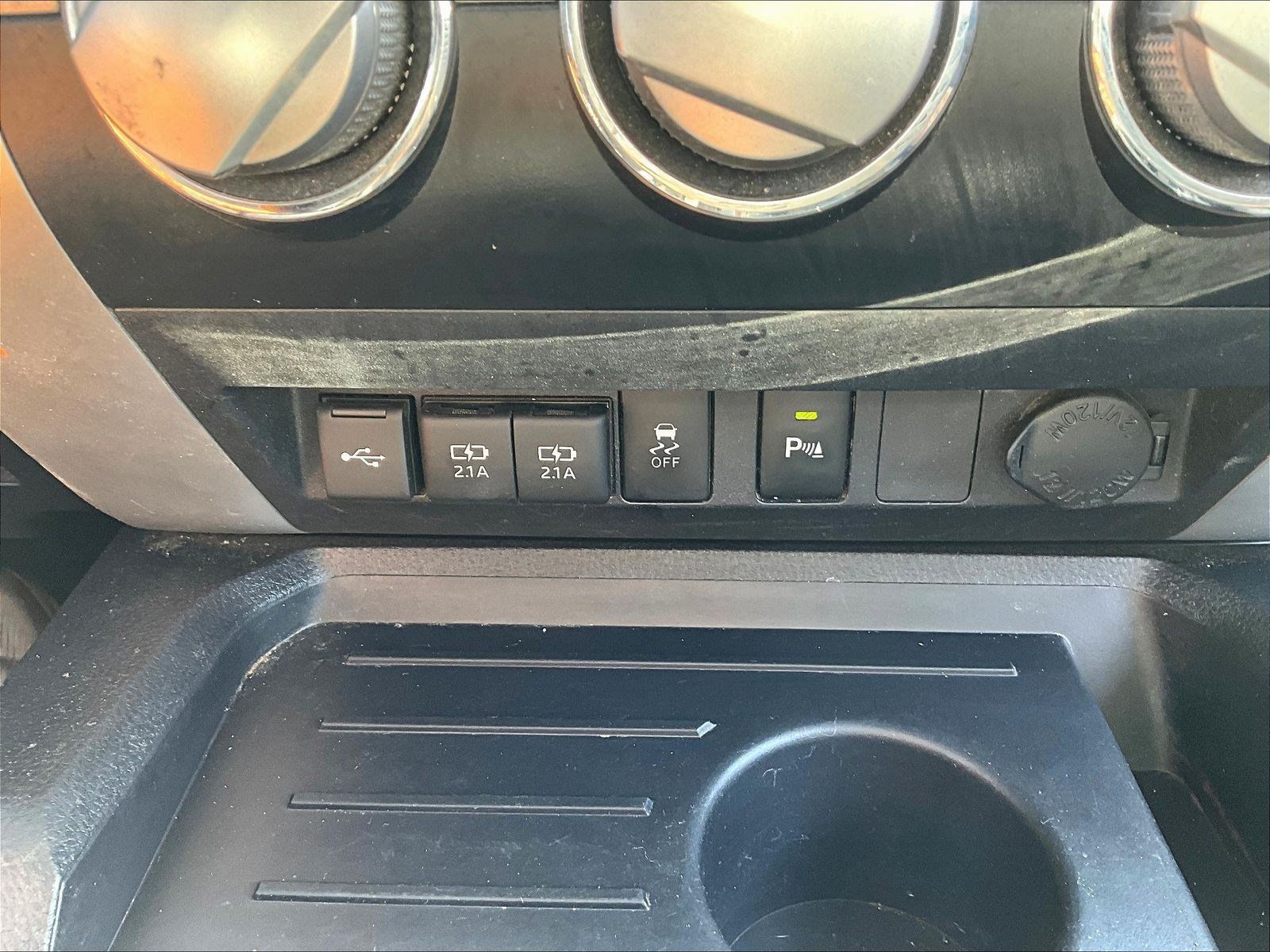 Used 2021 Toyota Tundra SR5 w/ Trail Edition AWD/4WD image 17