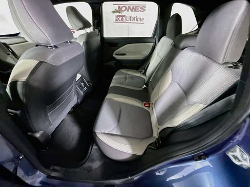 Certified 2025 Subaru Forester Premium AWD/4WD image 27