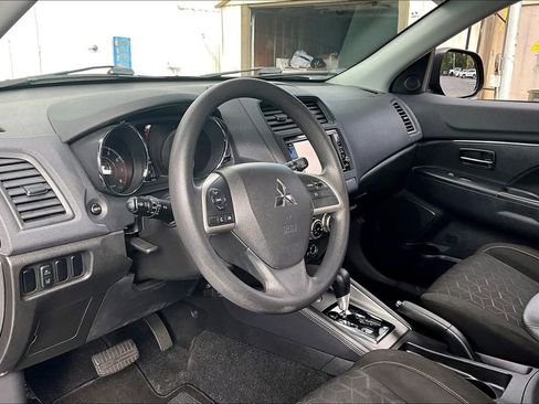 Used 2022 Mitsubishi Outlander Sport ES image 15