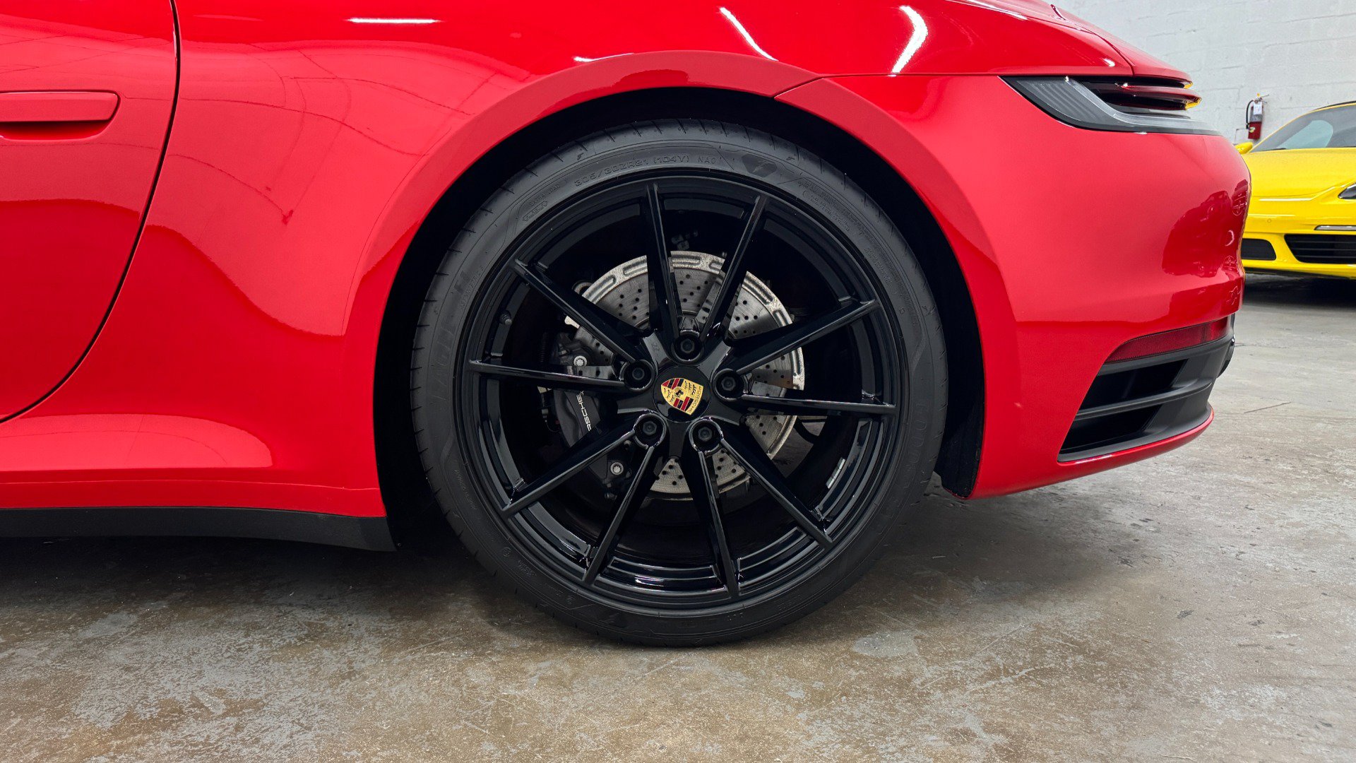 Used 2022 Porsche 911 Carrera RWD image 50
