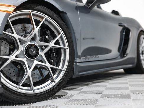 Used 2024 Porsche 718 Boxster Spyder RS image 12