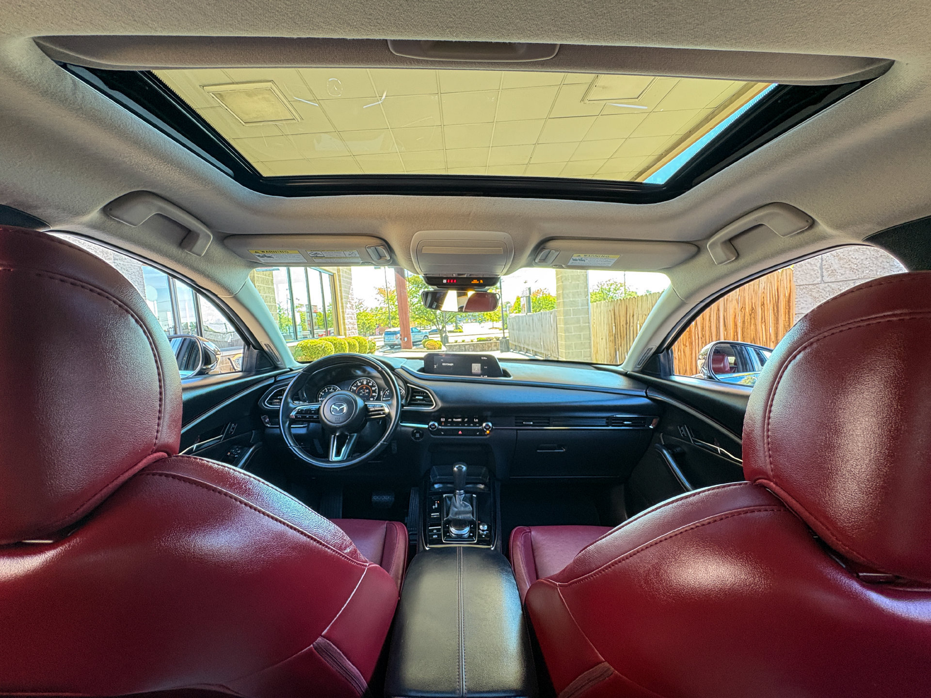 Used 2025 MAZDA CX-30 AWD 2.5 S w/ Preferred Package image 2
