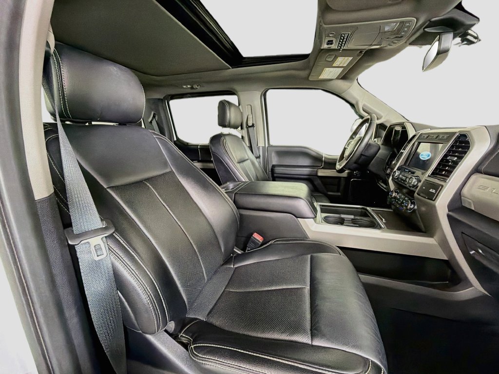 Used 2021 Ford F250 Lariat w/ Lariat Ultimate Package AWD/4WD image 31