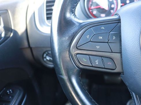 Used 2022 Dodge Charger SXT image 18