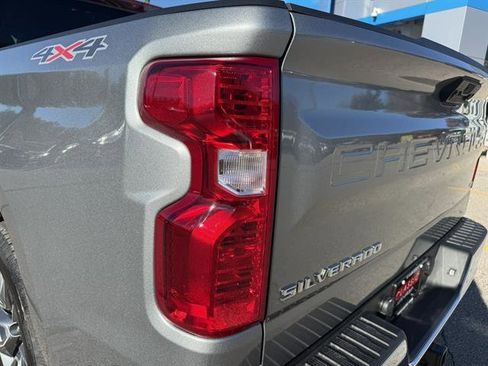New 2026 Chevrolet Silverado 1500 LT image 29