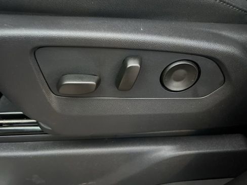 New 2026 Chevrolet Silverado 1500 LT Trail Boss w/ Convenience Package II image 4