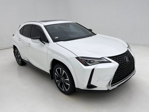Certified 2022 Lexus UX 250h w/ Premium Package image 2