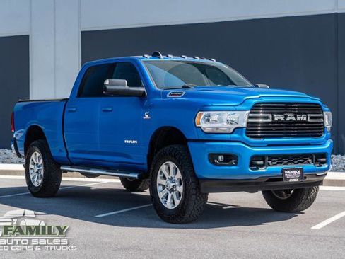 Used 2020 RAM 2500 Big Horn w/ Level 1 Equipment Group AWD/4WD image 14