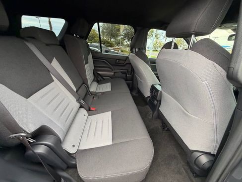 Certified 2025 Toyota 4Runner TRD Off-Road image 21