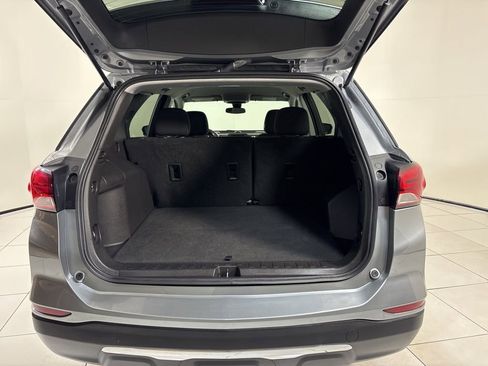 Used 2023 Chevrolet Equinox LT image 24