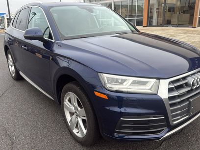 Used 2018 Audi Q5 2.0T Premium Plus w/ Premium Plus Package