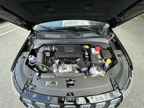 New 2025 Jeep Compass Limited w/ High Altitude Package image 10