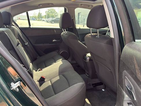 Used 2015 Chevrolet Cruze LT w/ Sun And Sound Package FWD image 11