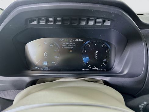 Used 2020 Volvo XC90 T5 Momentum w/ Protection Package Premier image 19