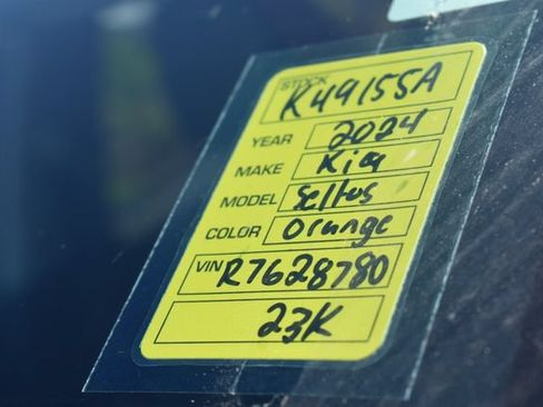 Certified 2024 Kia Seltos S AWD/4WD image 14
