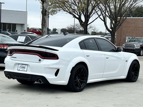 Used 2022 Dodge Charger Scat Pack RWD image 4