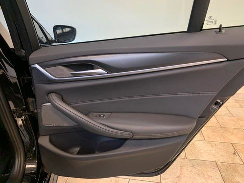 Used 2022 BMW 540i xDrive w/ M Sport Package image 66