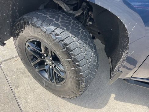 Used 2021 Chevrolet Silverado 1500 LT Trail Boss w/ Convenience Package II image 36