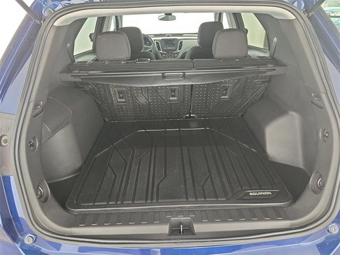 Used 2022 Chevrolet Equinox LS w/ LS Convenience Package image 31