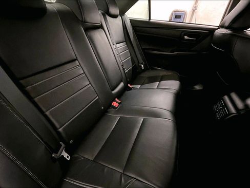 Used 2017 Toyota Camry XLE w/ Moonroof Package image 26