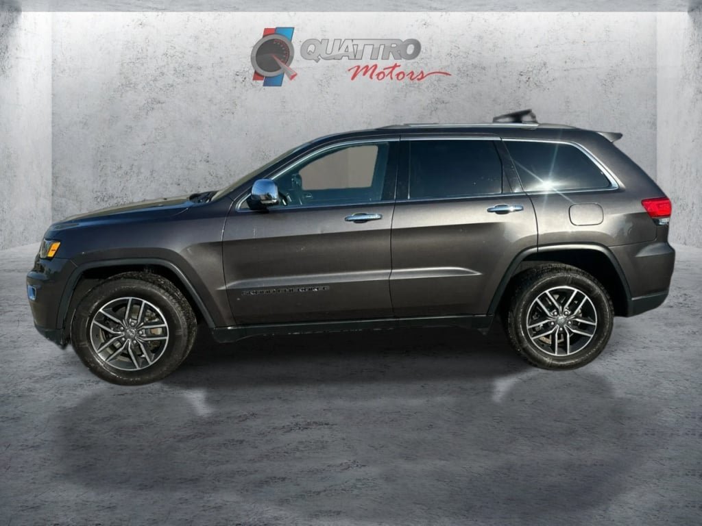 Used 2018 Jeep Grand Cherokee Limited w/ Trailer Tow Group IV AWD/4WD image 2