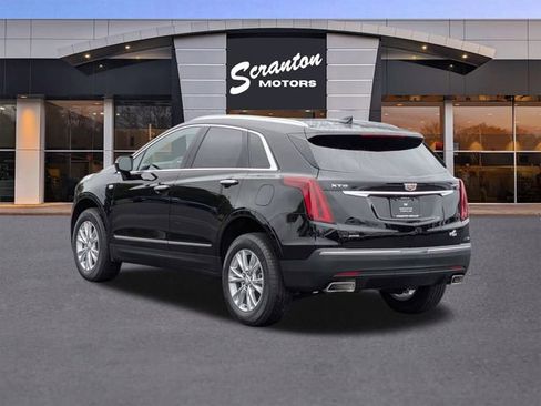 New 2025 Cadillac XT5 Luxury image 3