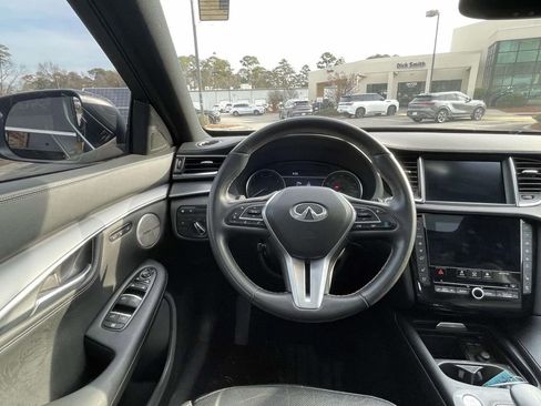 Used 2023 INFINITI QX55 Essential image 13