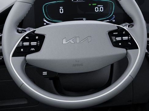 New 2025 Kia Niro SX image 23