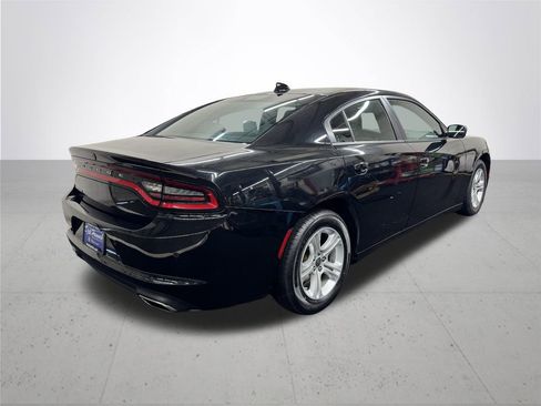 Used 2023 Dodge Charger SXT image 7