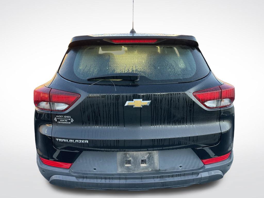 Used 2021 Chevrolet TrailBlazer LS FWD image 4
