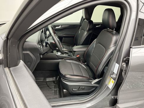 Certified 2024 Ford Escape ST-Line w/ Tech Pack #1 AWD/4WD image 10