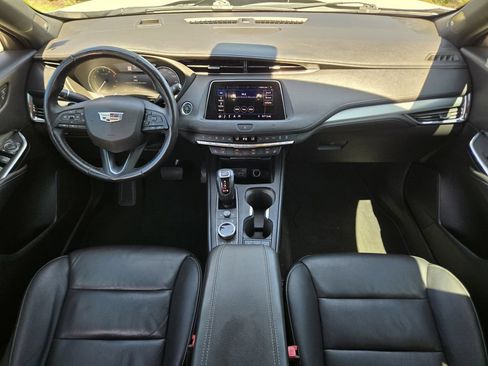 Used 2019 Cadillac XT4 Premium Luxury FWD image 12