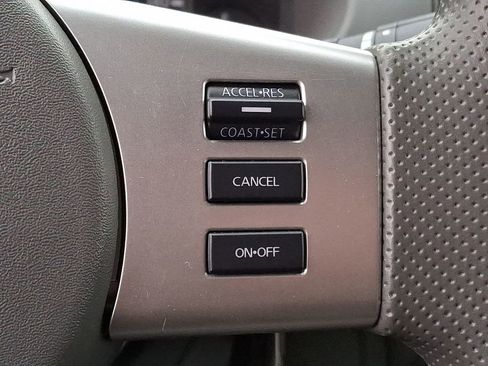 Used 2018 Nissan Frontier SV image 16