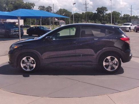 Used 2017 Honda HR-V EX image 13