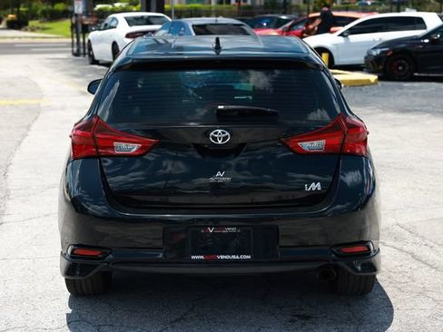 Used 2017 Toyota Corolla iM FWD image 12