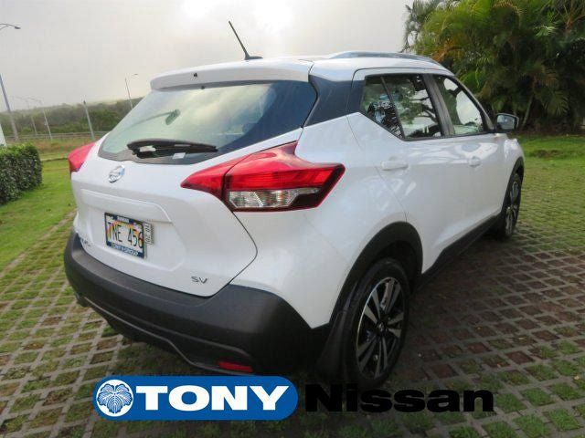Used 2018 Nissan Kicks SV FWD image 7