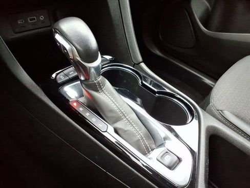 Used 2023 Buick Encore GX Preferred w/ Cold Weather Comfort Package image 33