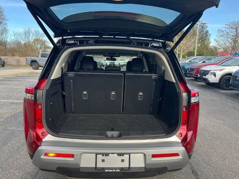 Certified 2022 Nissan Pathfinder SL AWD/4WD image 26