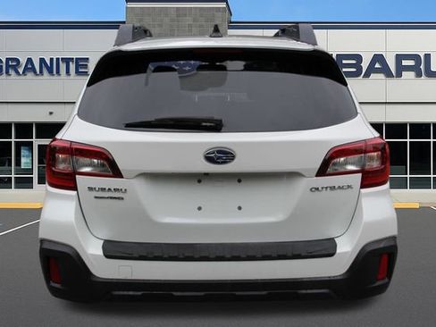Used 2018 Subaru Outback 2.5i Limited AWD/4WD image 8