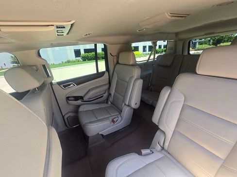 Used 2018 GMC Yukon XL Denali w/ Denali Ultimate Package AWD/4WD image 13