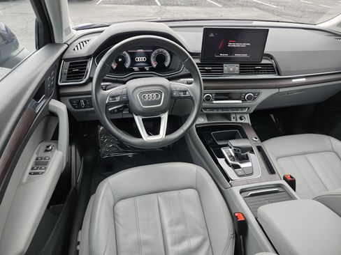 Used 2021 Audi Q5 2.0T Premium Plus w/ Premium Plus Package AWD/4WD image 32