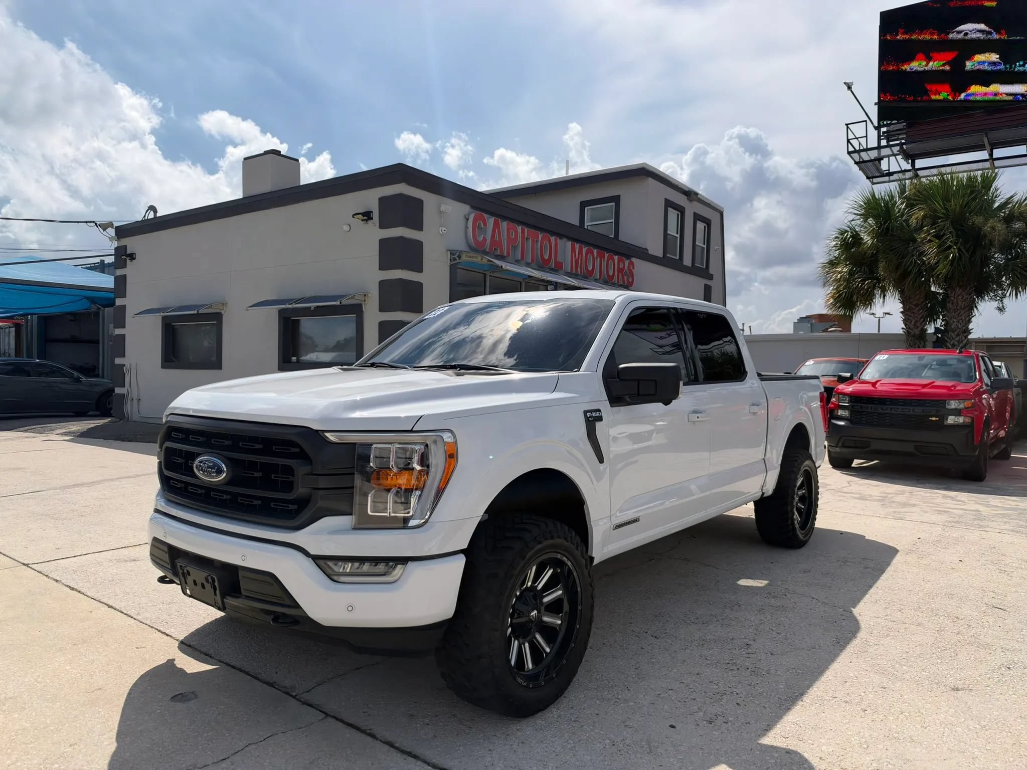 Used 2022 Ford F150 XLT w/ Equipment Group 302A High AWD/4WD image 1