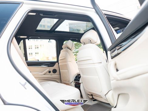 Used 2015 BMW X5 xDrive50i image 19