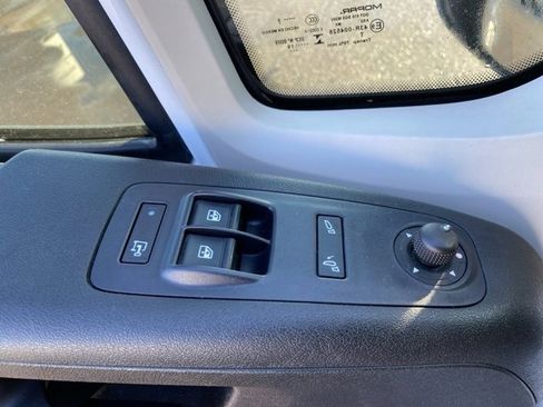 Used 2019 RAM ProMaster 2500 image 28
