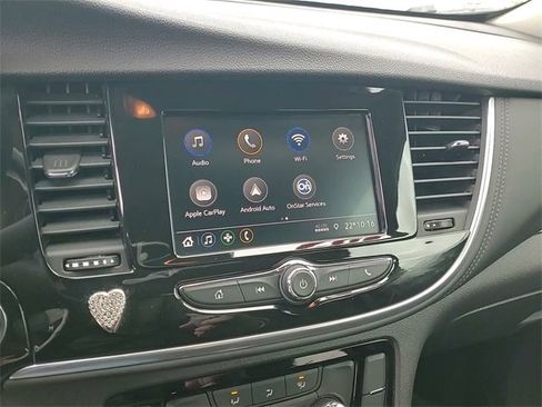 Used 2022 Buick Encore Preferred image 22
