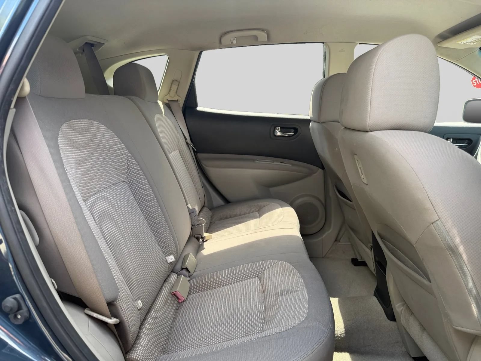 Used 2013 Nissan Rogue SV FWD image 18