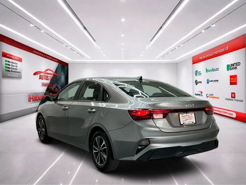 Used 2024 Kia Forte LXS FWD image 5